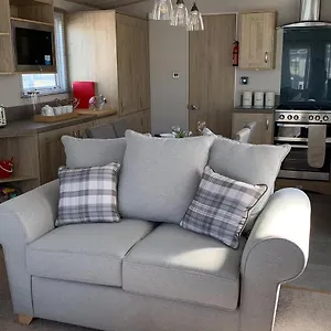 Sea La Vie Holiday home Cayton