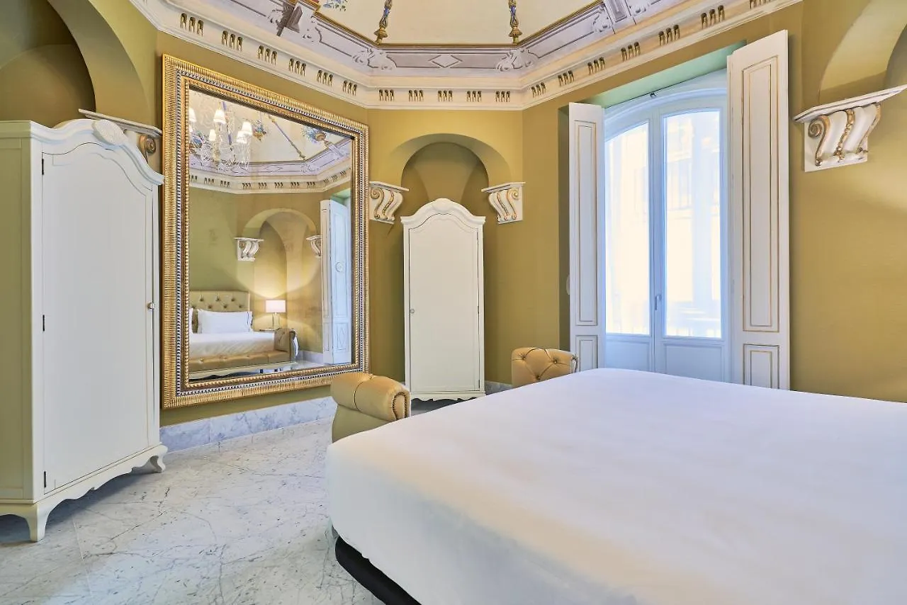 Apartment Tandem Palacio Veedor De Galeras Suites Cadiz Spain