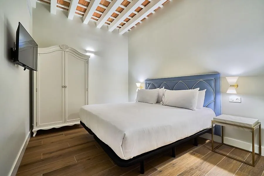 Apartment Tandem Palacio Veedor De Galeras Suites Cadiz Spain